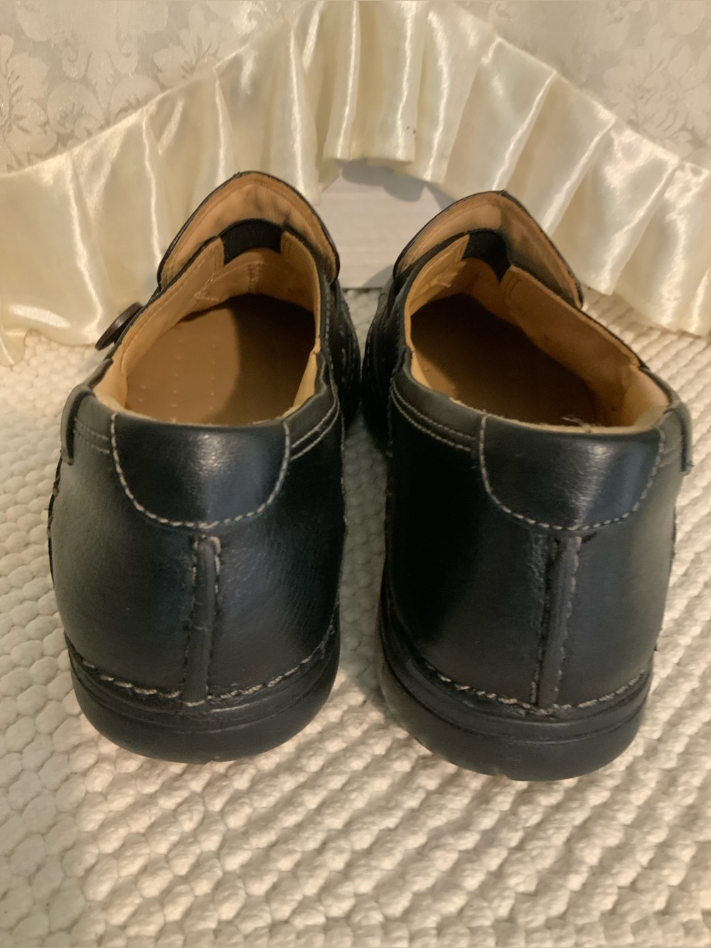 CLARKS - Picture 7 of 9